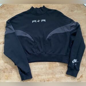 Nike Air Women’s Sz M Black Cropped‎ Logo Sweatshirt